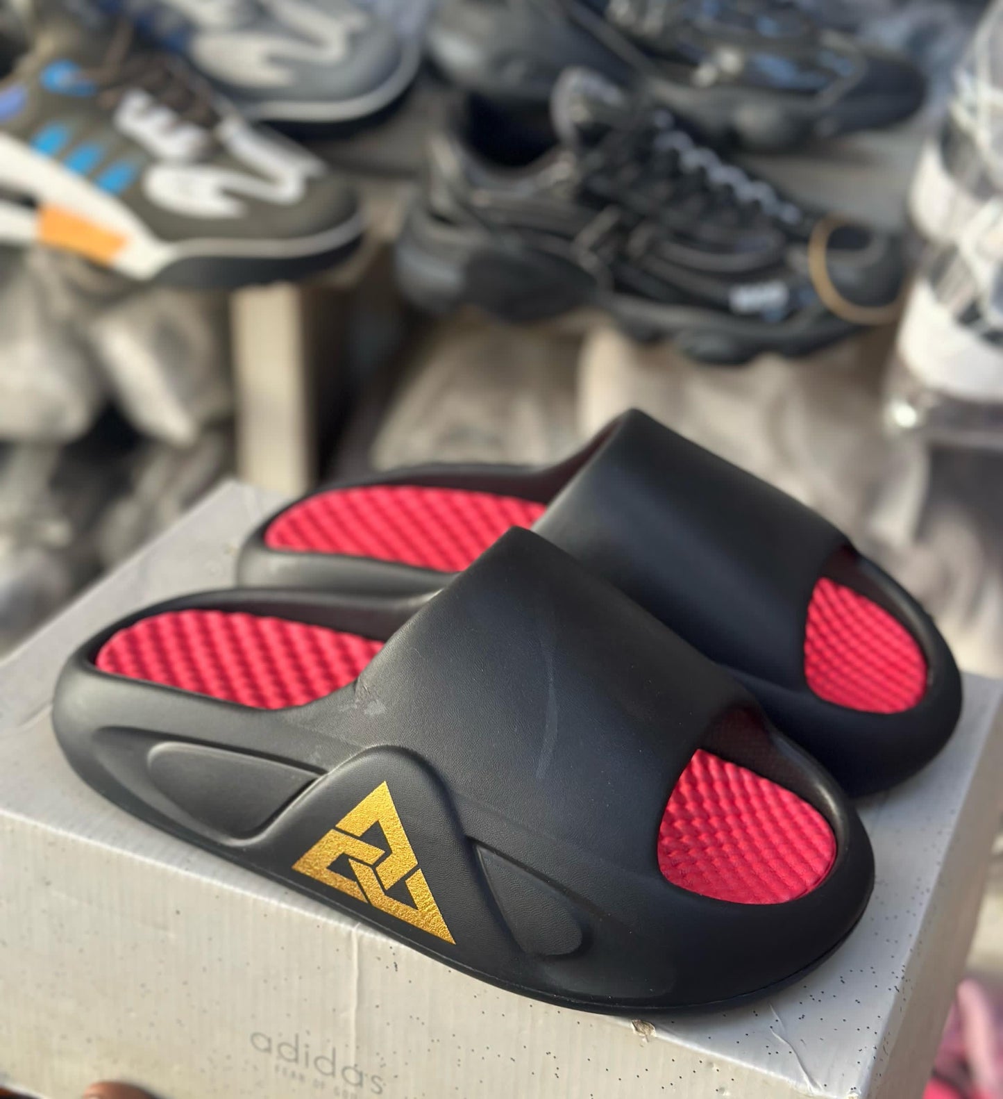Yeezy Slide