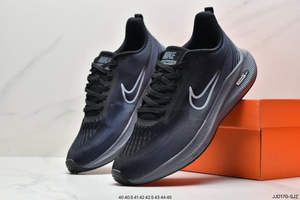Running Nike Air Zoom