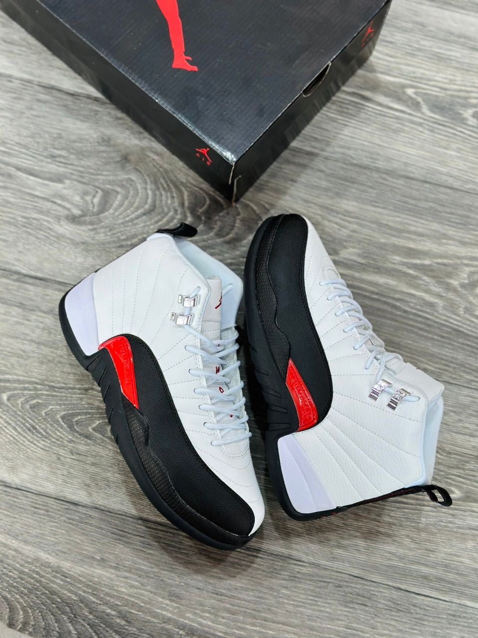 Jordan 12 Rétro