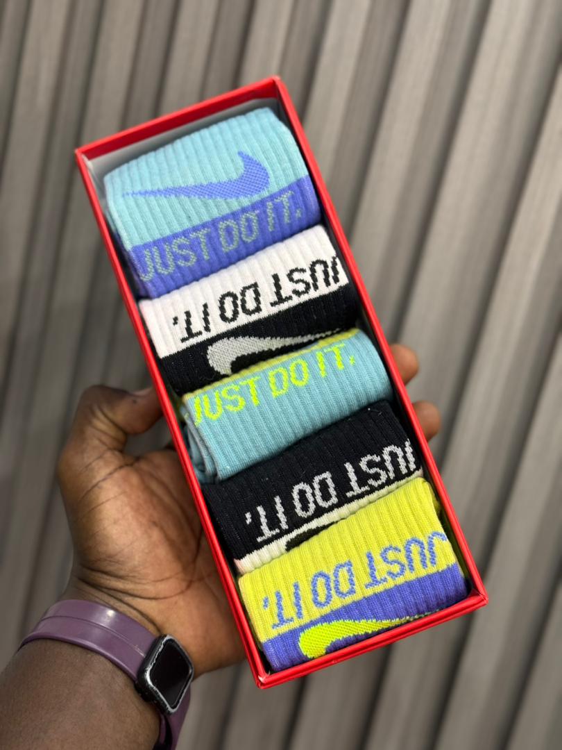 Chaussettes tout les Marque