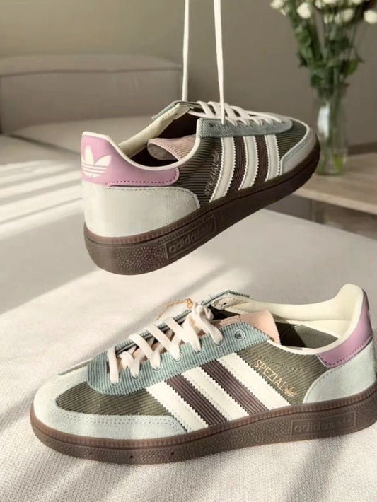 Adidas Spécial