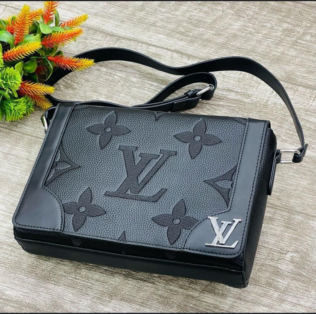 Sacoche Louis Vuitton