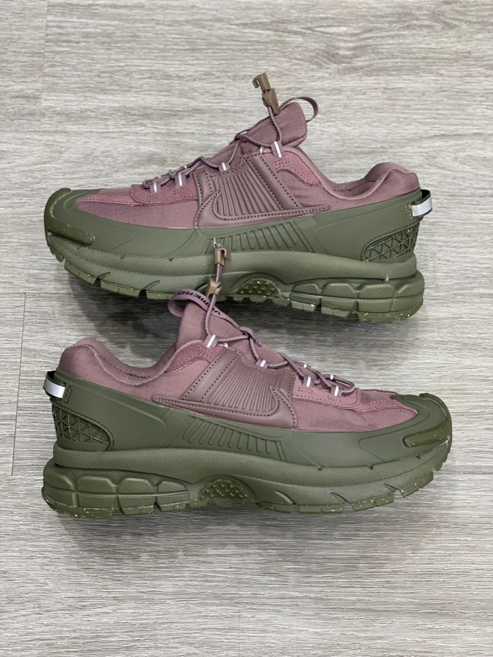 Nike Vomero 5
