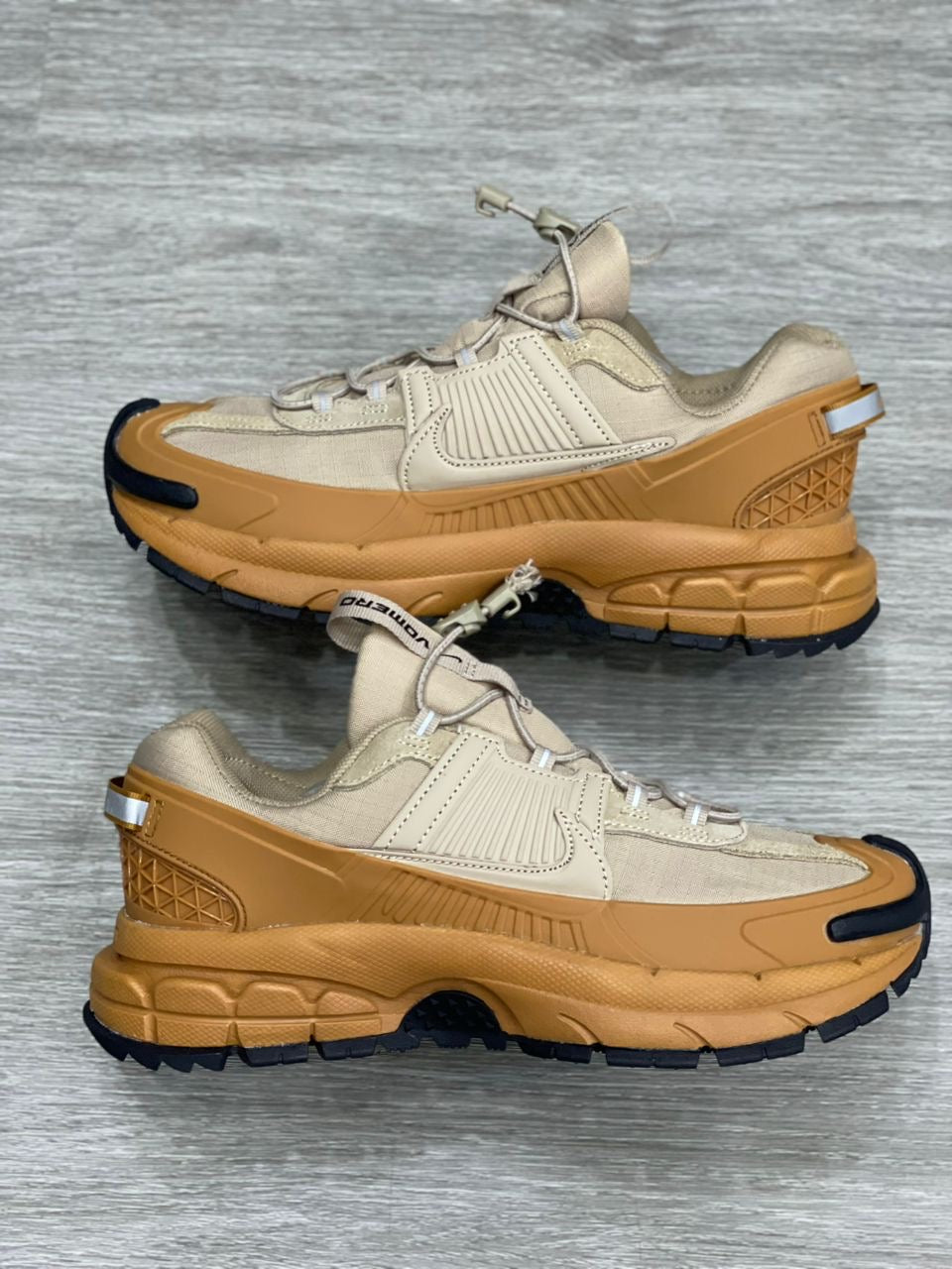 Nike Vomero 5