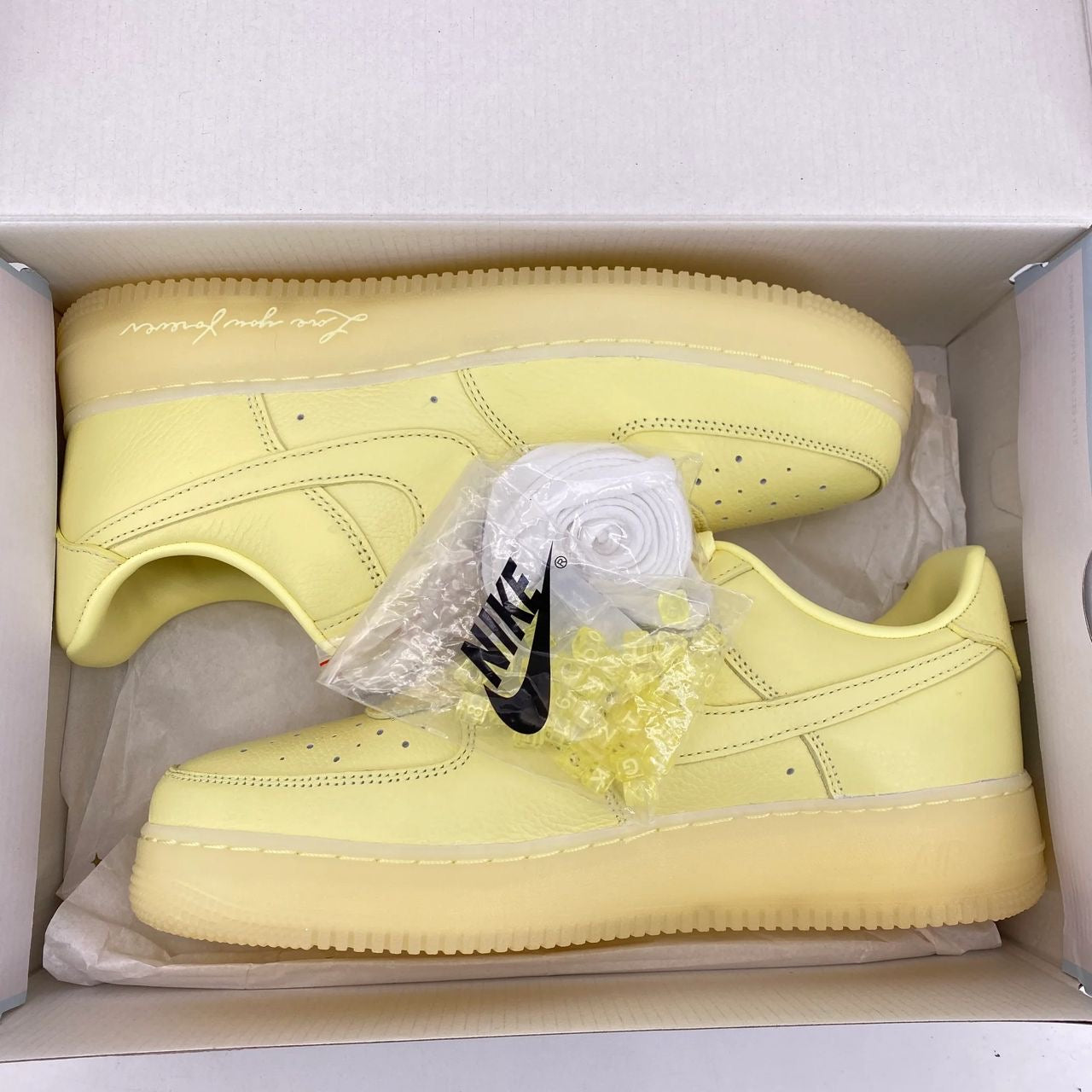 Nike Air Force 1 - Yellow