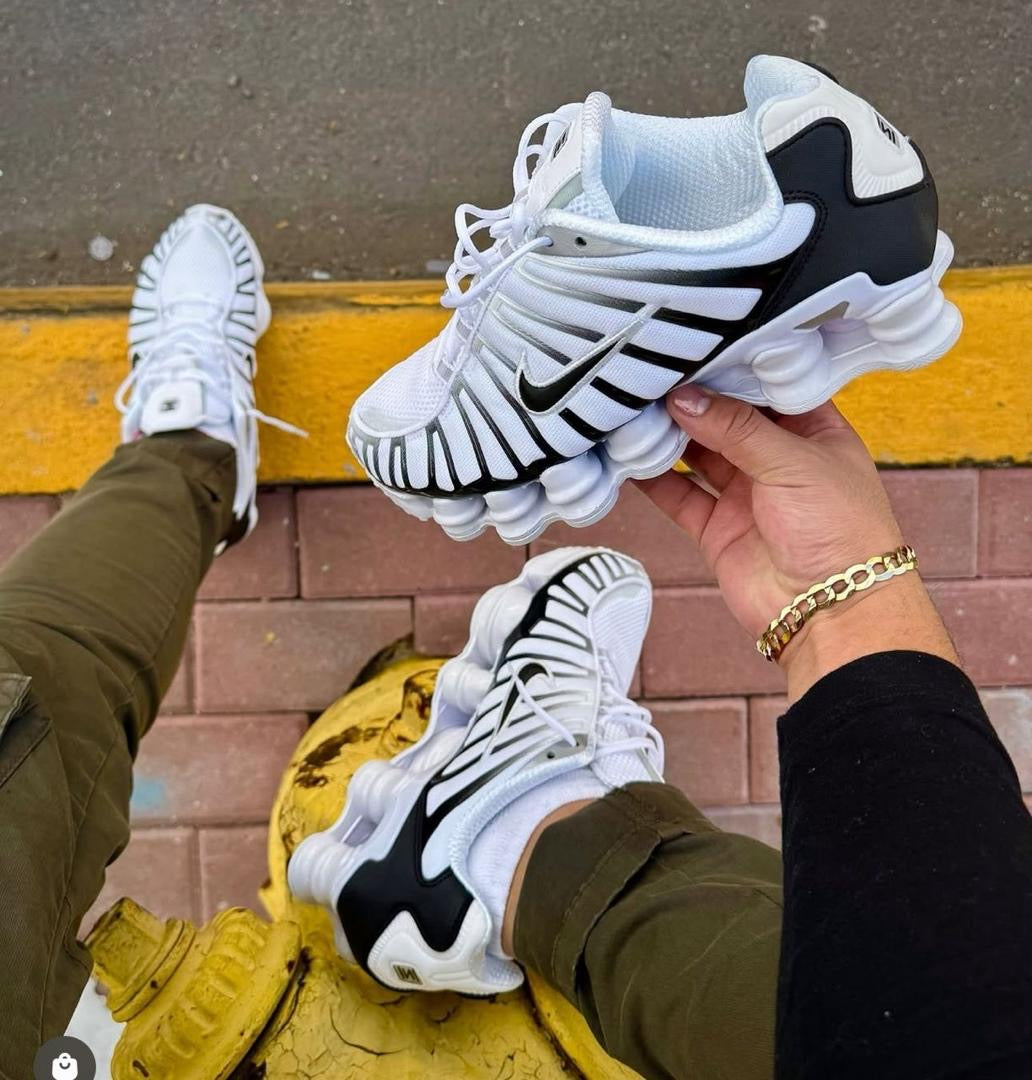 Nike Shox