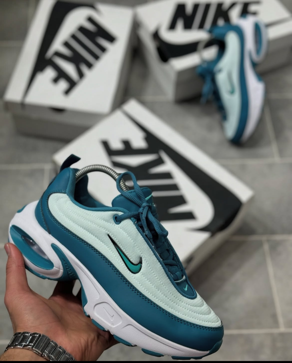 Air Max DN